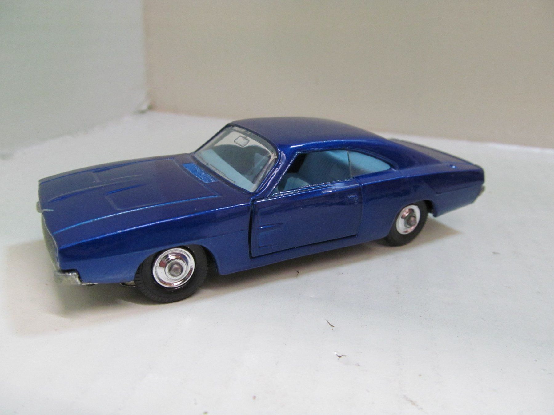 Dodge Modellini d'auto: DOGE CHARGER  LENKBARE VODER ACHSE  TOP – Nuovo (secondo la descrizione) da Grueningen venduto da malamut56