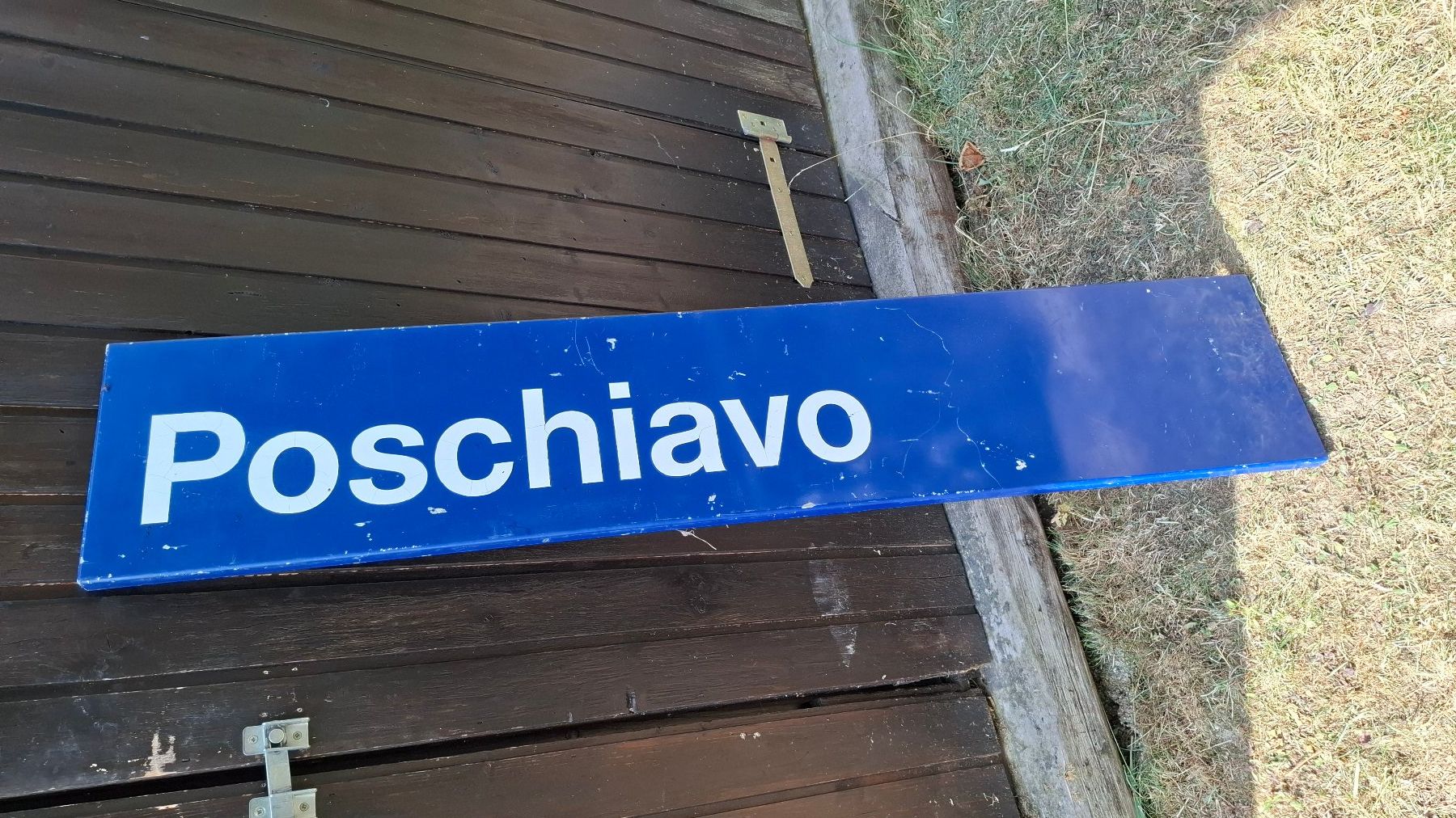 SBB/CFF/FFS Schilder: RhB Bahnhofsschild: Poschiavo – Gebraucht aus Effingen von wideregg 4