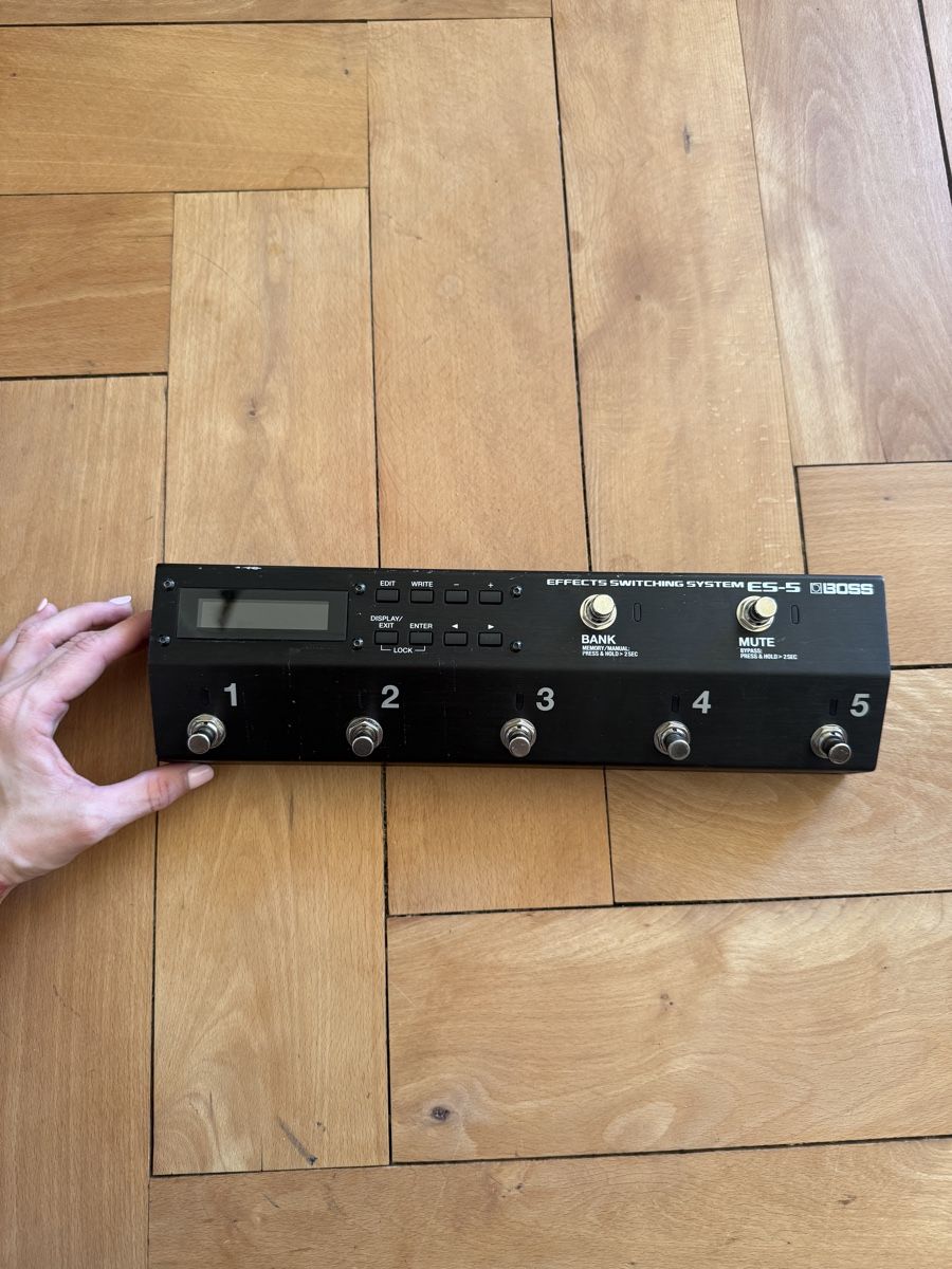 Boss Musikinstrumente: Boss ES-5 Effects Switching System – Gebraucht aus Bern von xaraya0