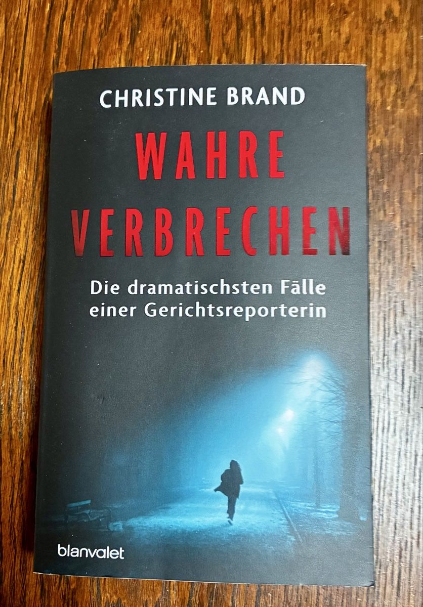 Bücher: Christine Brand Wahre Verbrechen  – Gebraucht aus Schaan von RicX-10
