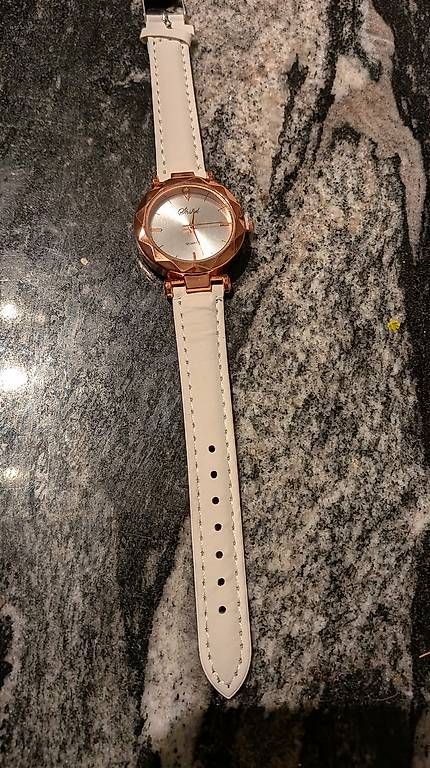 Orologi: Modeschmuck Uhren – Usato da Wattenwil venduto da karinschaw