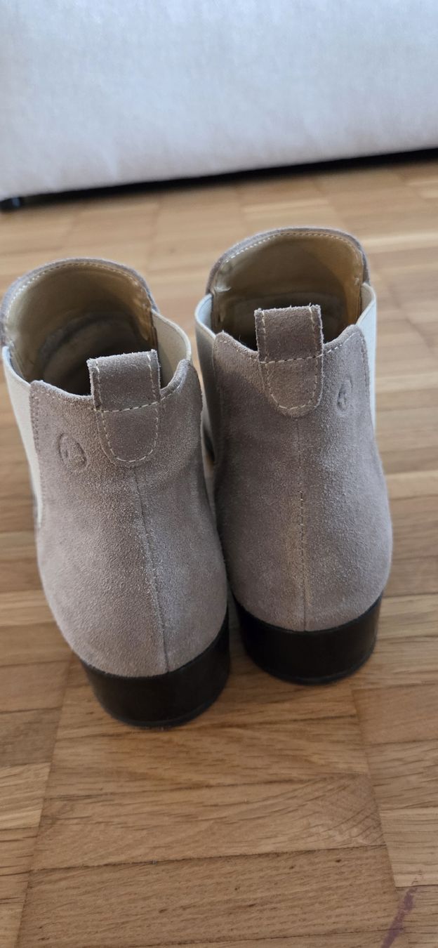 Tamaris Damenschuhe: tamaris stiefelette, grösse 40 – Gebraucht aus Reinach BL von Joggeli0306 1