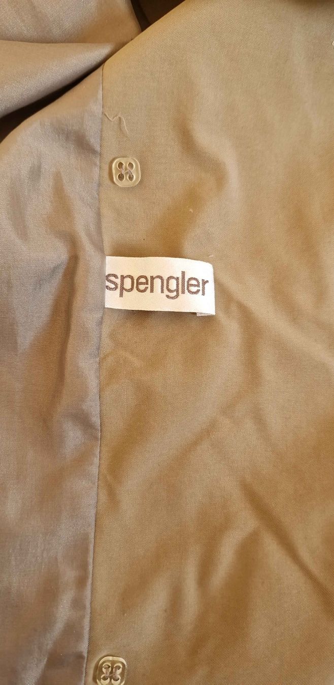 Cappotti: Spengler Mantel beige mit Bindegürtel Grösse 38/40 – Usato da St. Gallenkappel venduto da Kevinofski 1