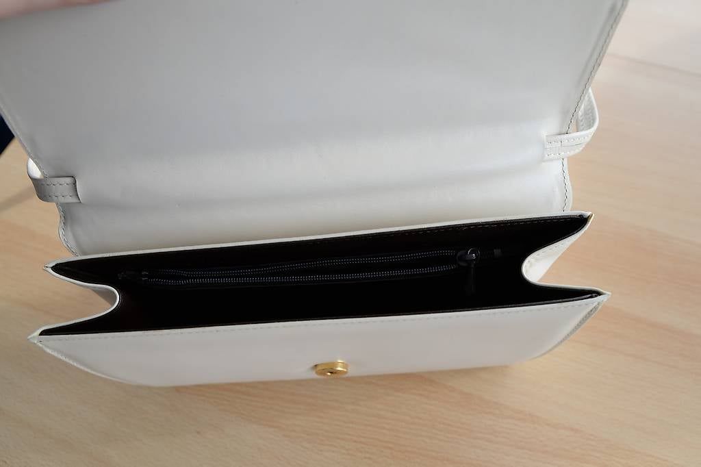 Taschen für Damen: Goldstar Leder-Handtasche – Gebraucht aus Rudolfstetten von Fotorobi 1