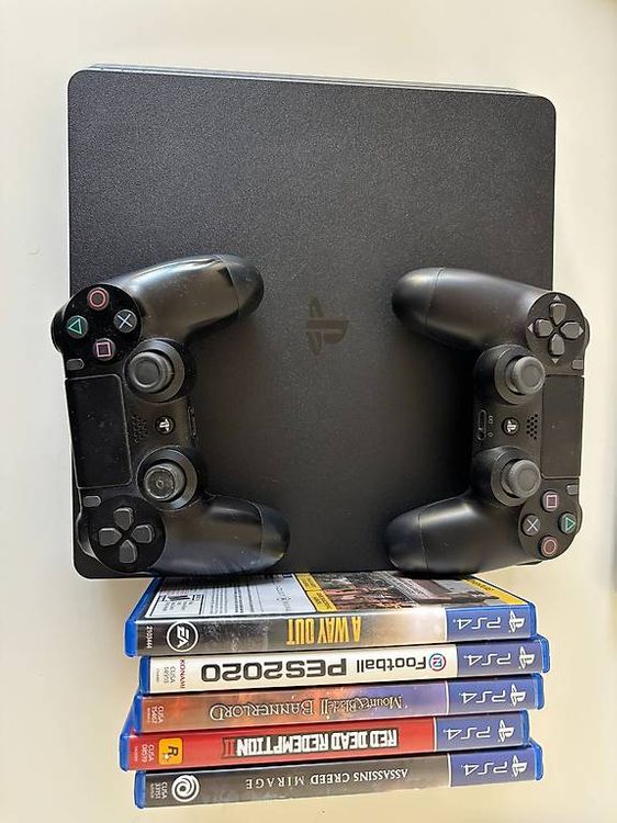 Promo Console Ps4 500go Noire chez Hyper U