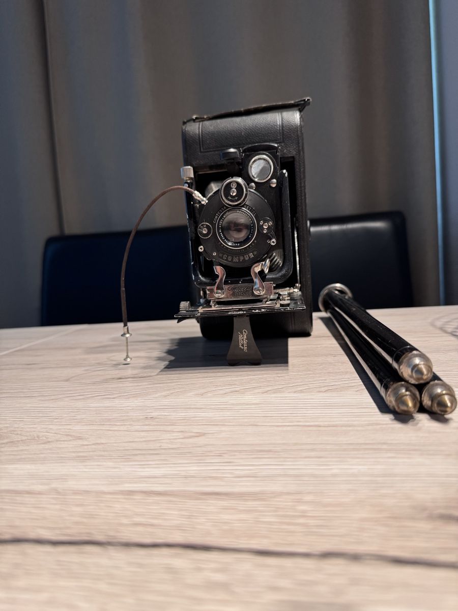 Zeiss Fotocamera: Antike Contessa-Nettel Faltkamera  – Usato da Burgdorf venduto da sta_9dkm 5