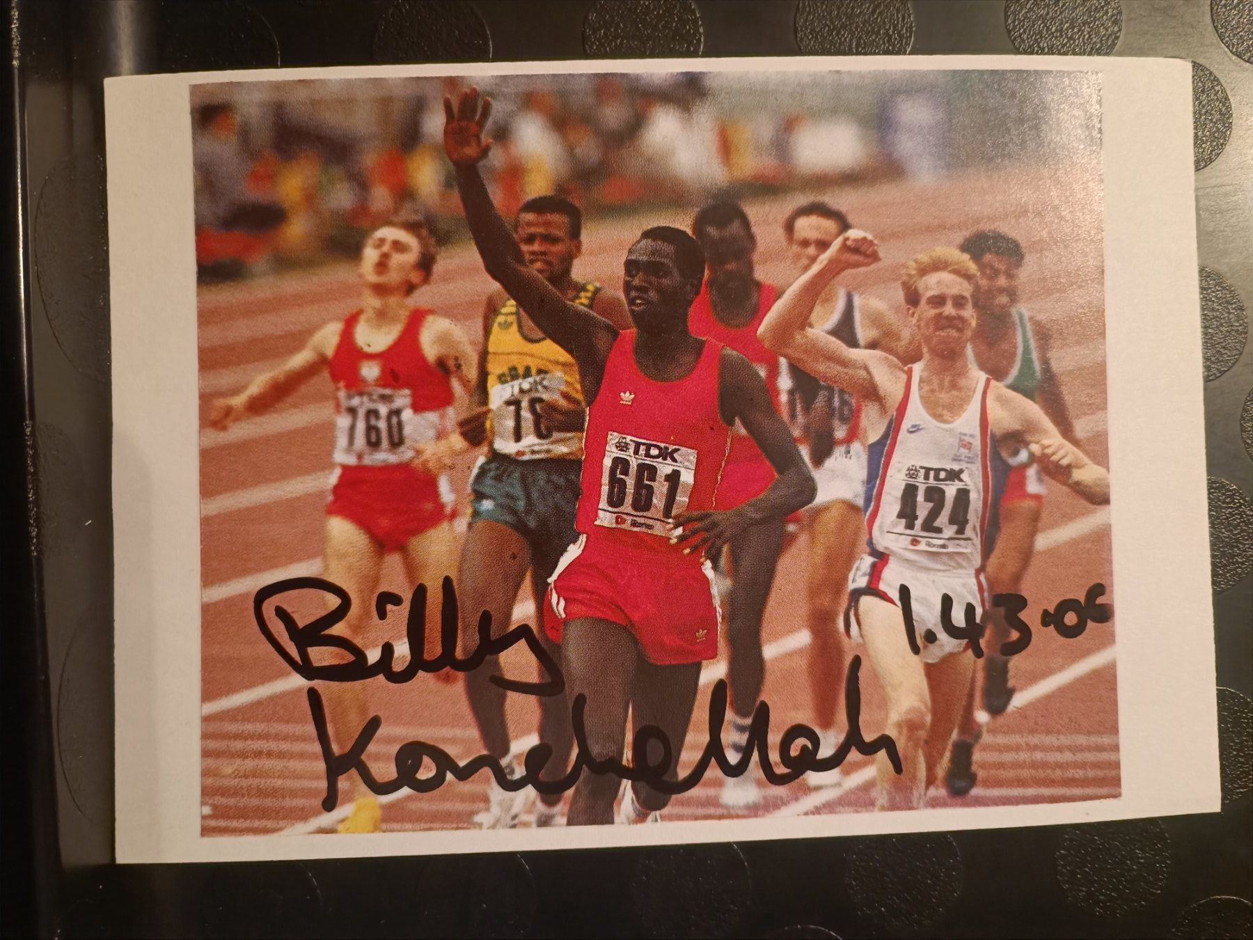 Autografi: Billy Konchellah  - Leichtathletik - WM Gold – Usato da Menziken venduto da Artographs