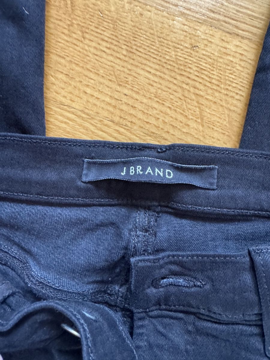 Jeans: J Brand Jeans Black 26 – Usato da Männedorf venduto da Isa88fashion 3