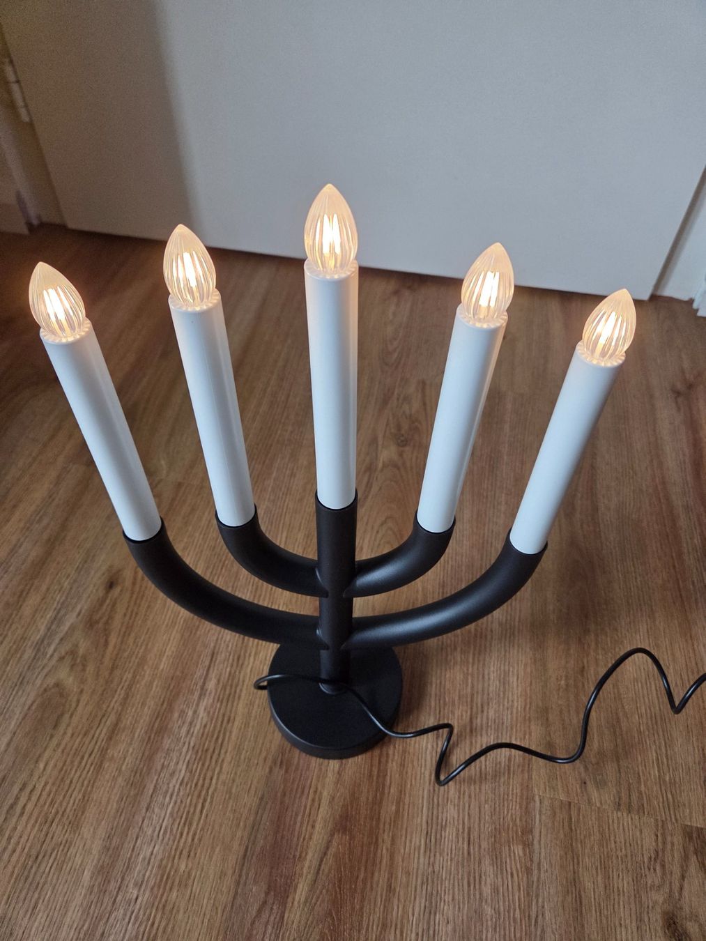 Ikea Lampes: Ikea Strala Lichterbogen LED – Neuf (Voir description) à Heinrichswil par frankie19860 2