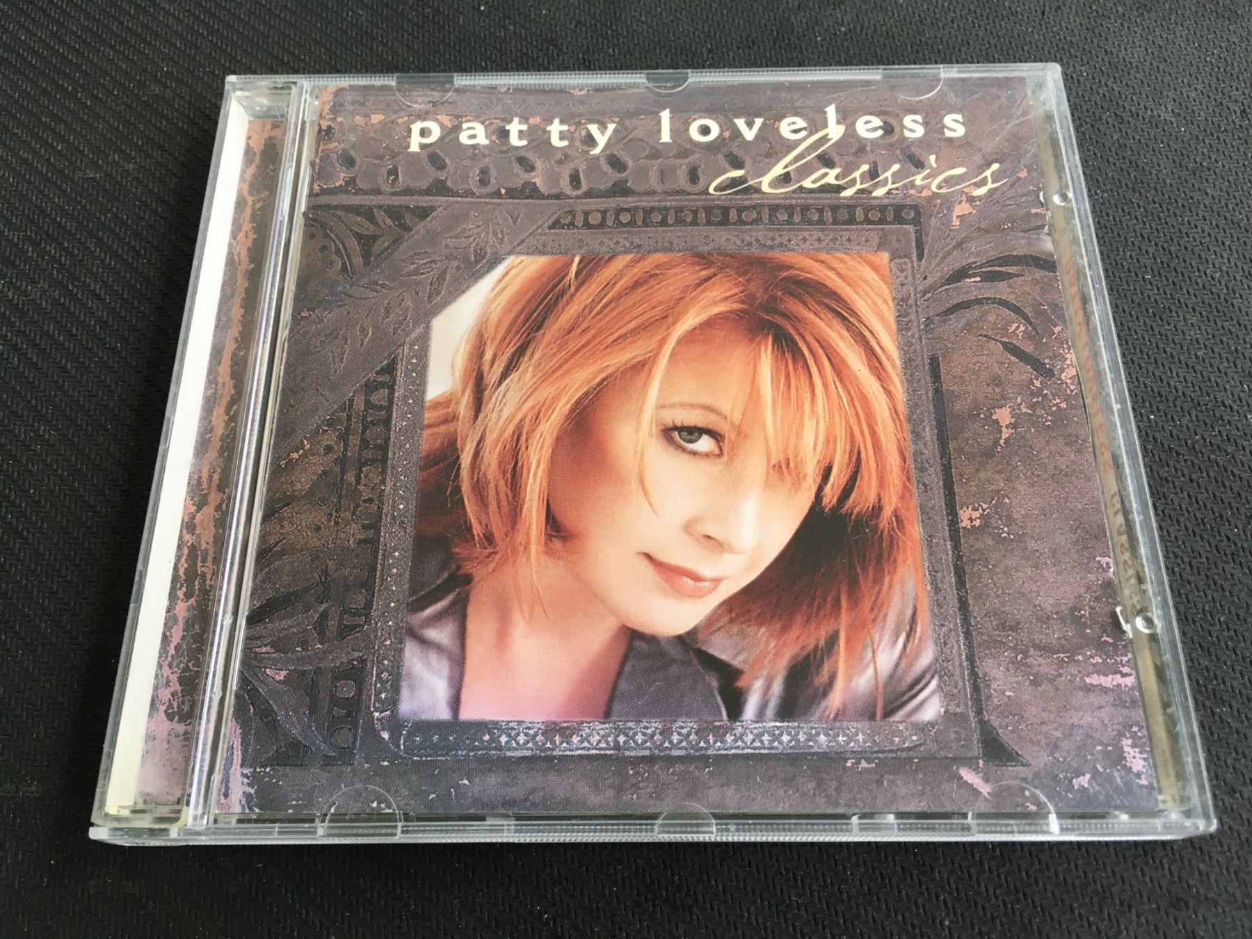CDs: Patty Loveless - Classics -CD- – Gebraucht aus St.Gallen von MedienJoe