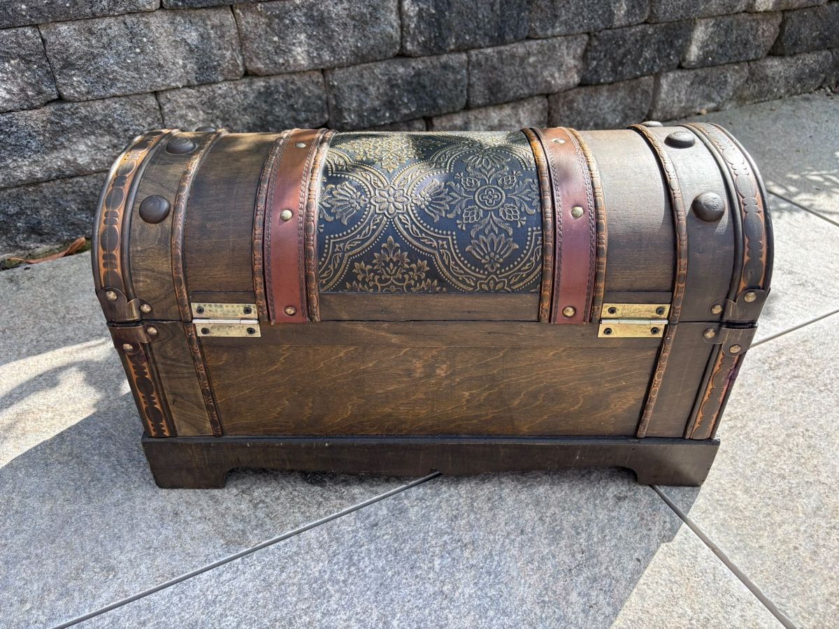 Cassapanche: Schatztruhe aus Holz und Leder – Usato da Gebenstorf venduto da TheReacher 3
