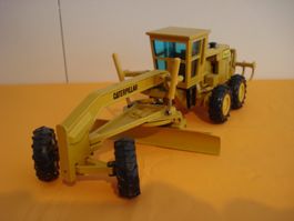 CAT 16 G Grader