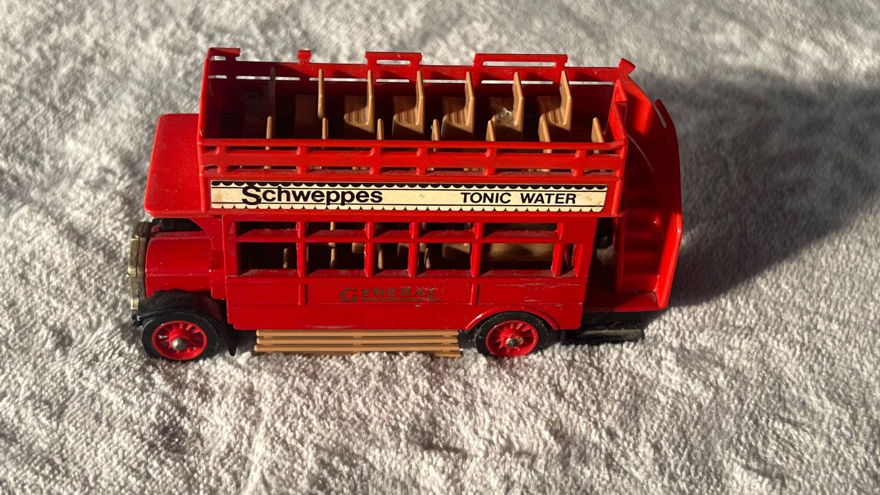 Matchbox Modellini d'auto: Roter London Bus, Schweppes, Matchbox Vintage – Usato da Schübelbach venduto da Dolly990_2