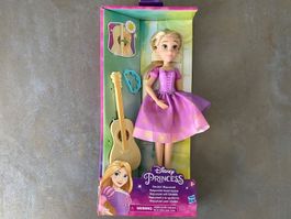 Disney Prinzessin Puppe Rockin Rapunzel mit Gitarre