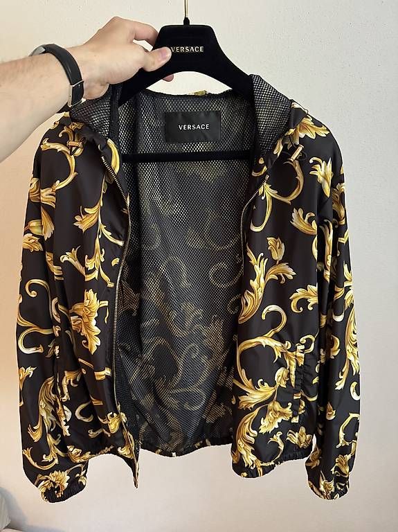 Giacche: Versace Übergangsjacke M – Usato da Luzern venduto da YvesX