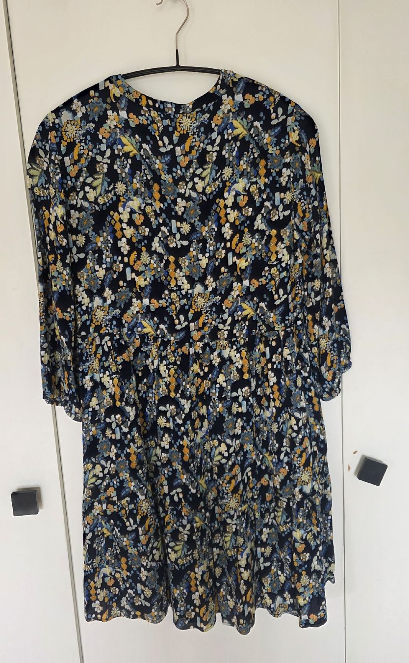 S.Oliver Vestiti: s.Oliver Kleid, Grösse 40, Blumenmuster – Nuovo (secondo la descrizione) da Biberist venduto da charobaum 2