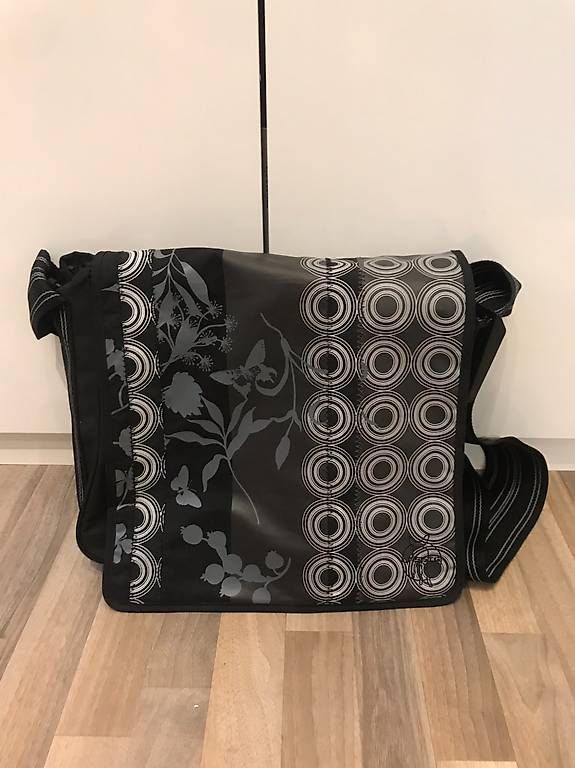 Borse & Zaini: Wickeltasche Lässig – Usato da Therwil venduto da Bridges
