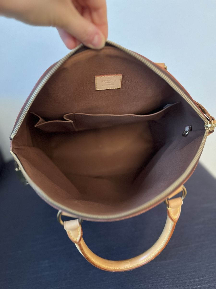 Louis Vuitton Sacs: Louis Vuitton Lockit GM Monogram Canvas – D'occasion à Schliern b. Köniz par gaby_daniela 4
