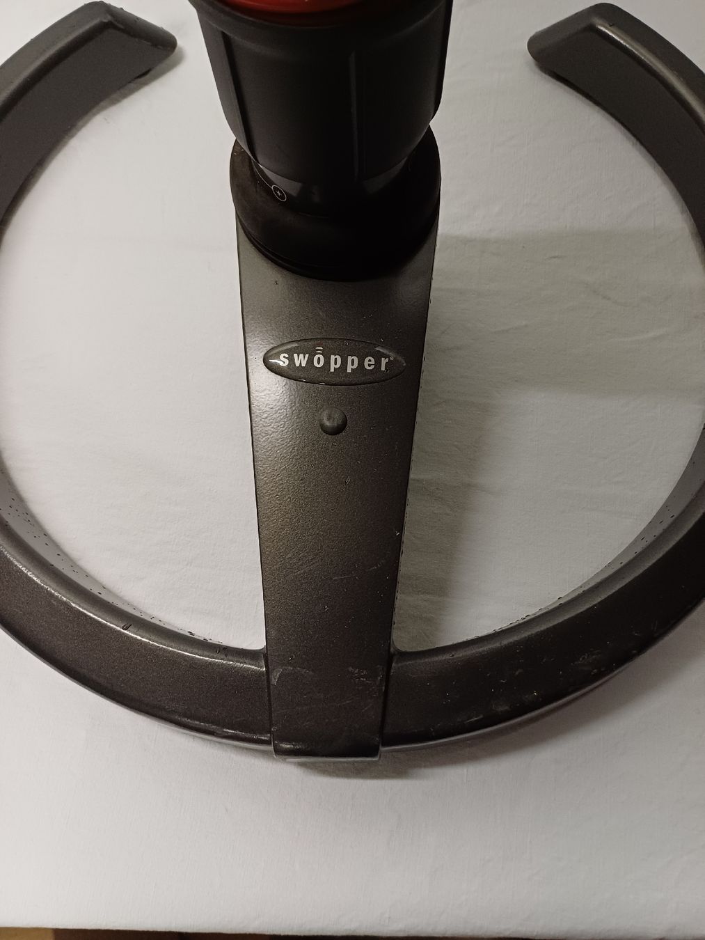 Hocker: Swopper Hocker – Defekt aus Wangenried von  1