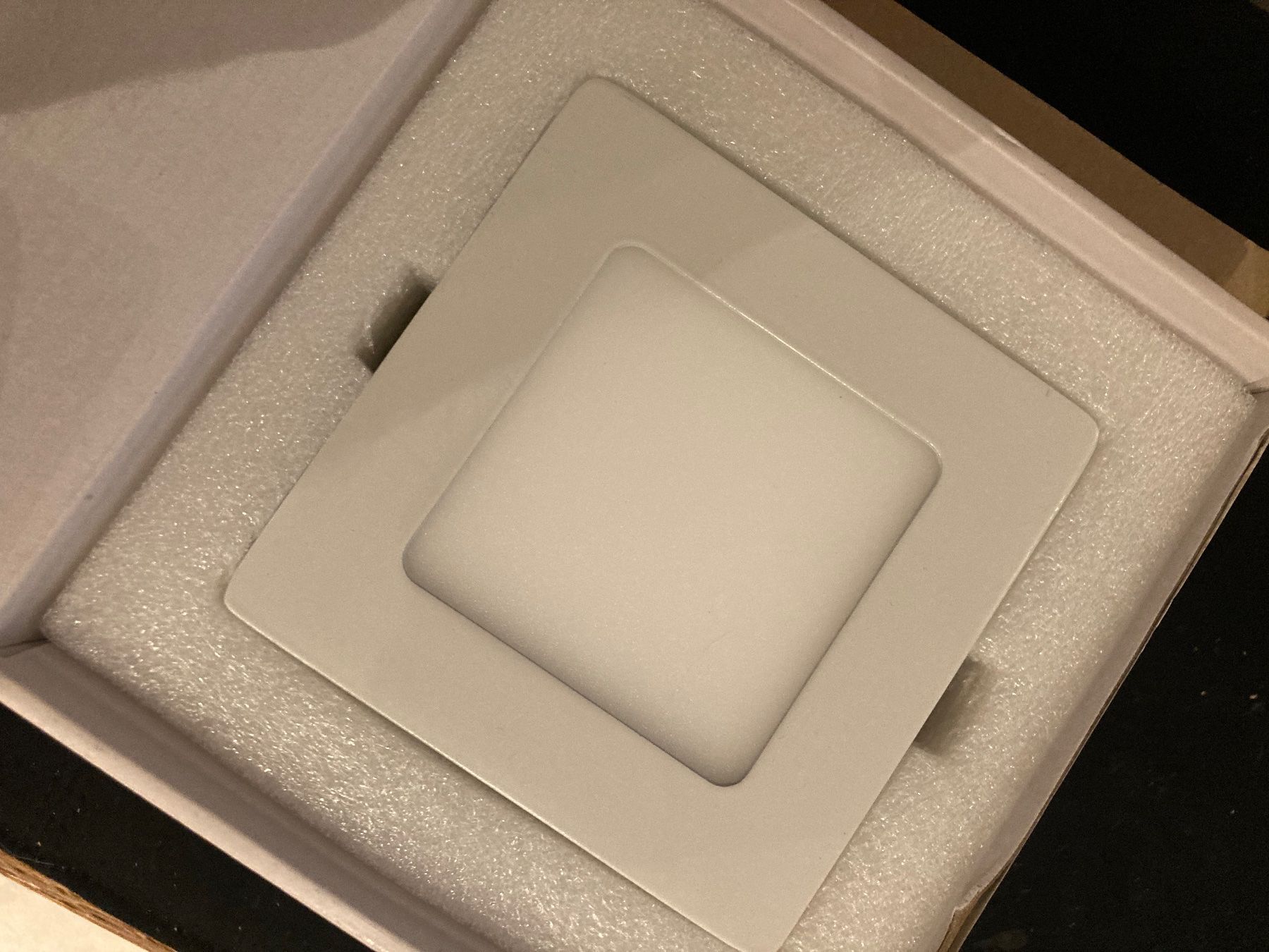 Kronleuchter & Deckenlampen: LED Lampen 3 Stück – Neu und originalverpackt aus Port von tge_mh6f 3