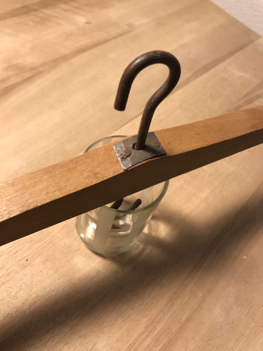 Kleiderbügel: Bügel Kleiderbügel antik 32 cm – Gebraucht aus Thalwil von mabara42 3