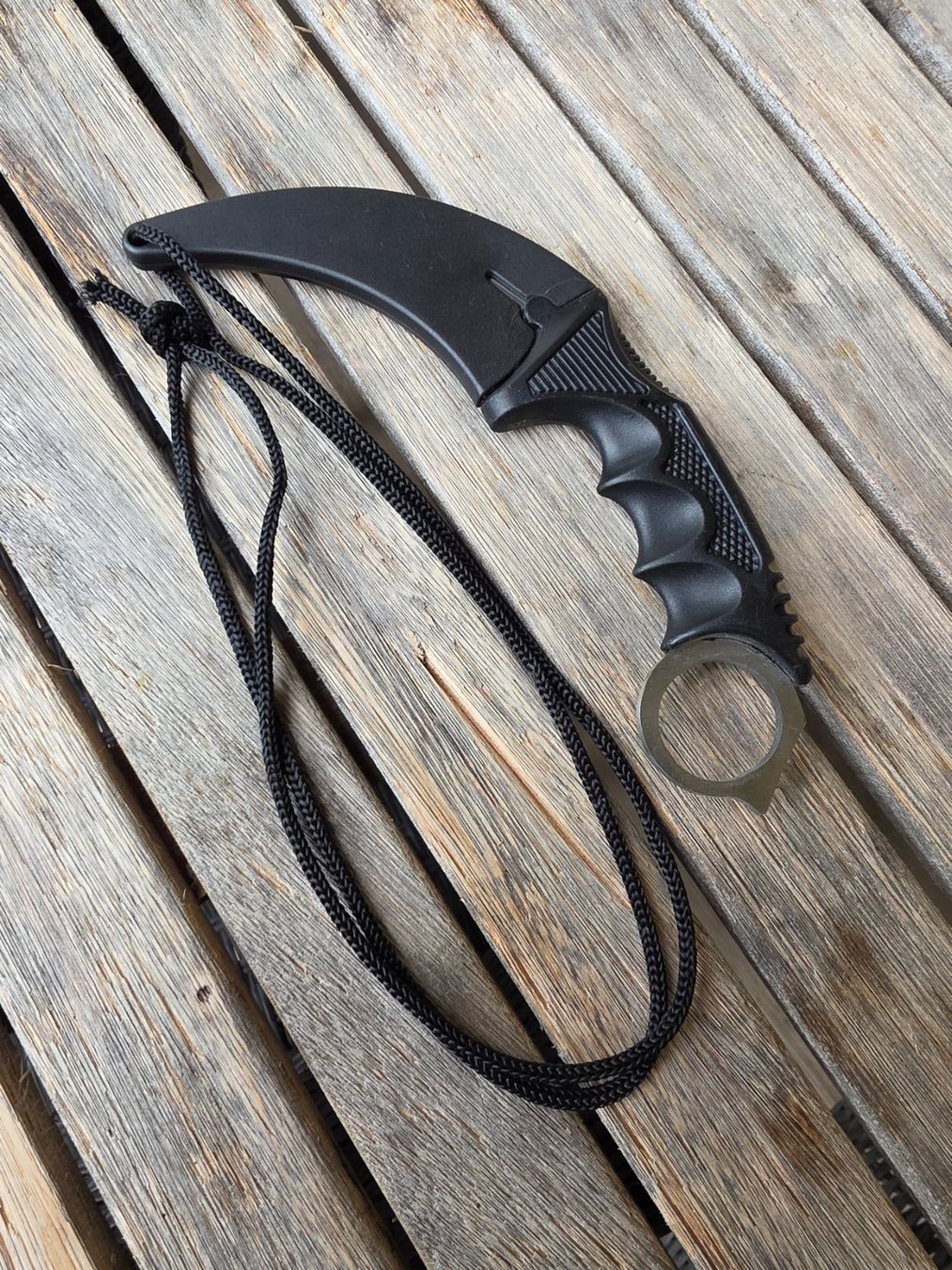 Accessori: schönes Messer – Nuovo e nell'imballaggio originale da Herzogenbuchsee venduto da Melissa110 1