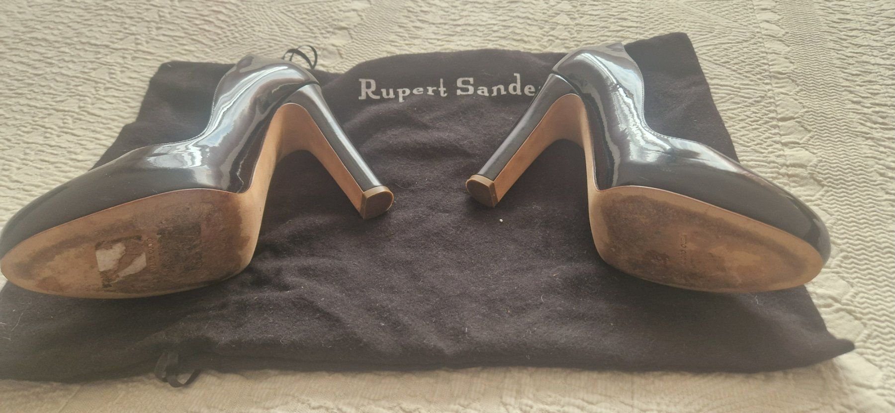 Scarpe da donna: RUPERT SANDERSON heels 37 1/2 – Nuovo (secondo la descrizione) da Morges venduto da Mlmc 1