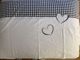 Winter Bettwäsche-Set: Mickey Mouse & Herzen, Top!