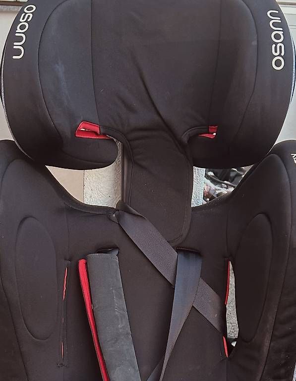Auto-Kindersitze: Siège auto bébé/enfant Isofix – Gebraucht aus Colombier VD von Xzbit 1