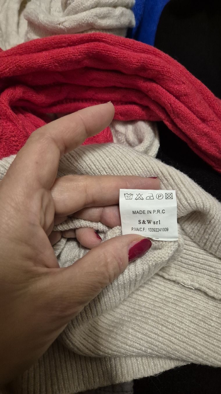 Kleiderpakete: maglie nuove taglia S – Neu (gemäss Beschreibung) aus Riazzino von RagusaM 3