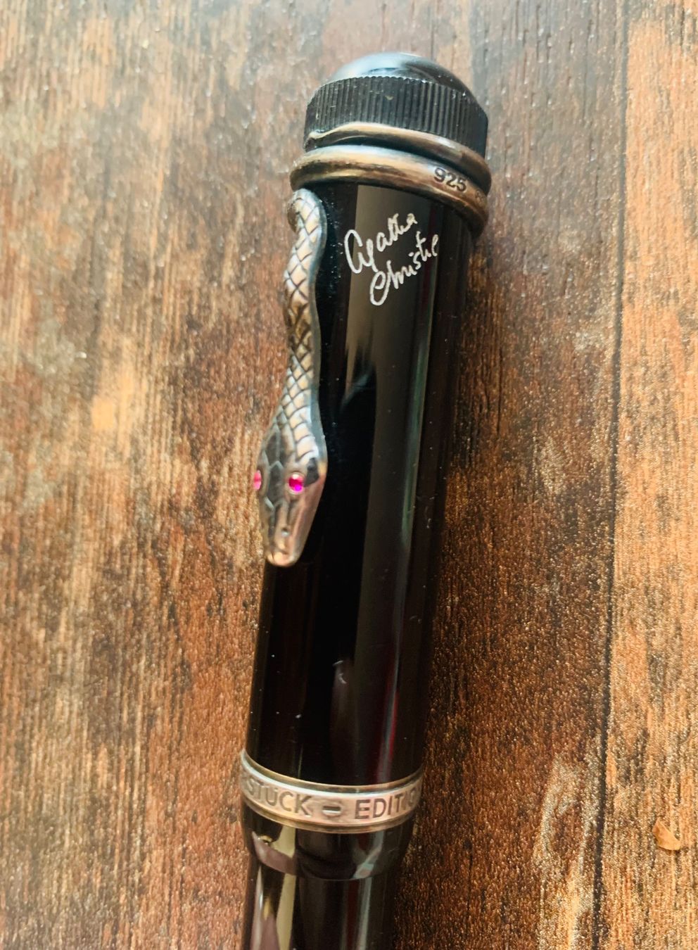 Il mondo degli animali: Mont Blanc stylo à plume 925 – Usato da Rechthalten venduto da Sariespicher