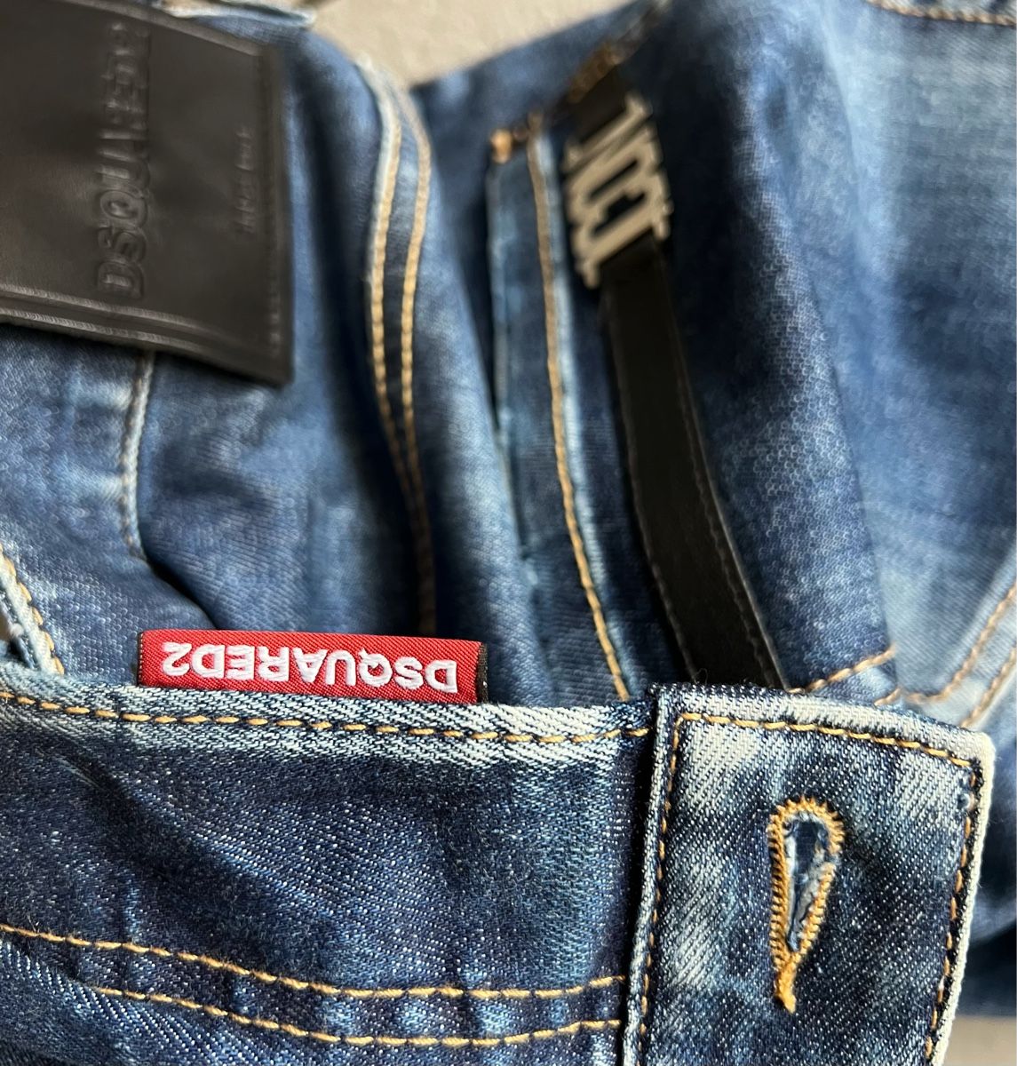 Dsquared2 Jeans: Dsquared2 jeans uomo 52 – Gebraucht aus Mendrisio von fly_9wzx