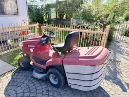 Honda HF 2417, Rasenmähertraktor