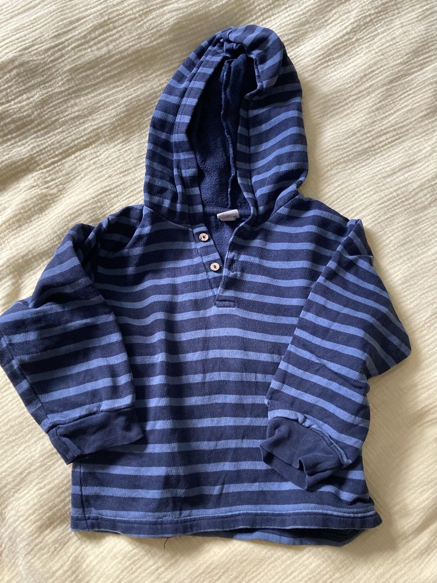 Alana Pulls et sweat-shirts: Alana Hoody 104 – D'occasion à Schaffhausen par Kunigunde13