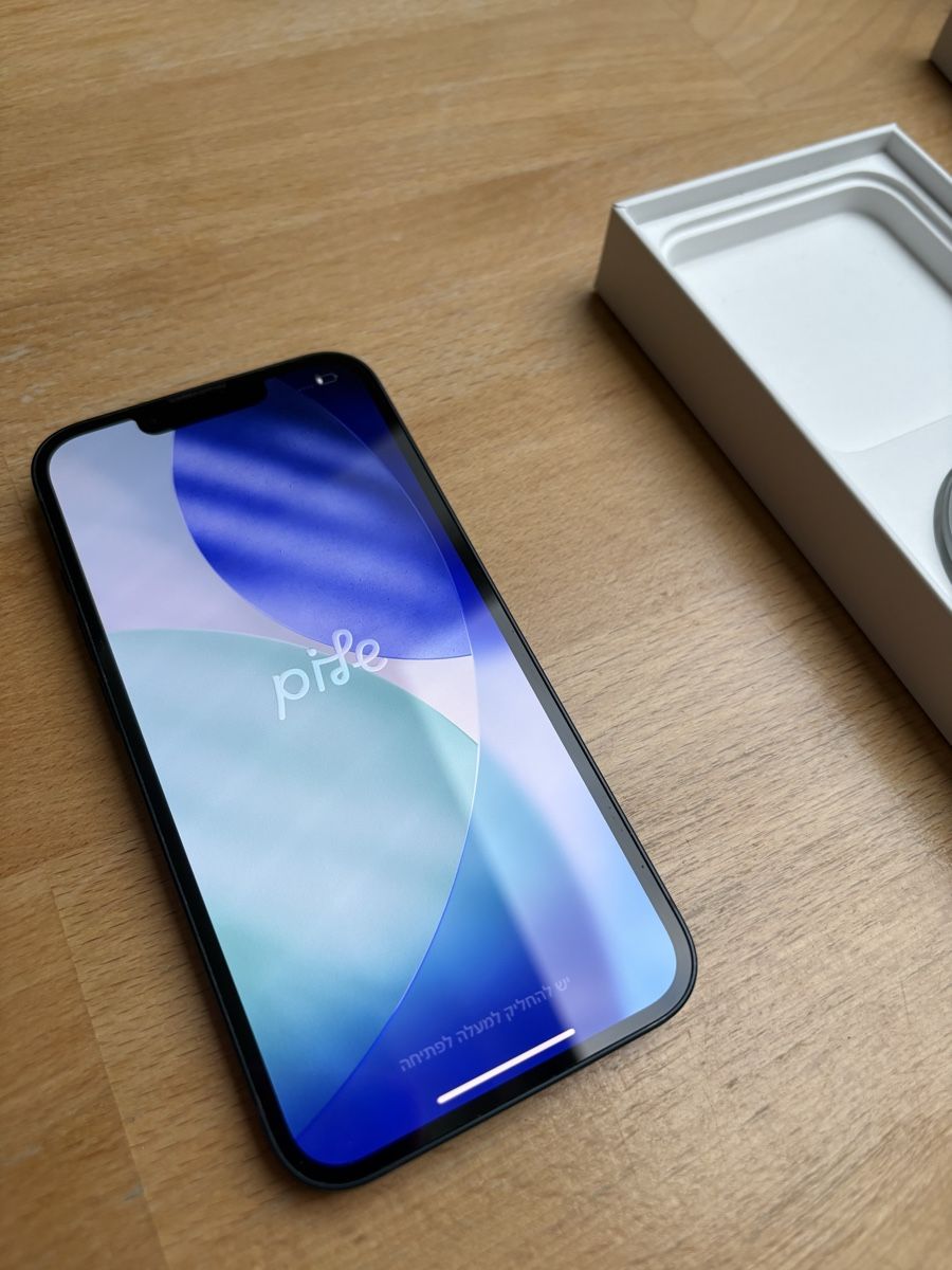 Apple Handys / Smartphones: iPhone 13, Midnight, 128GB, avec boite et cable – Gebraucht aus Fontaines NE von madamezo 1