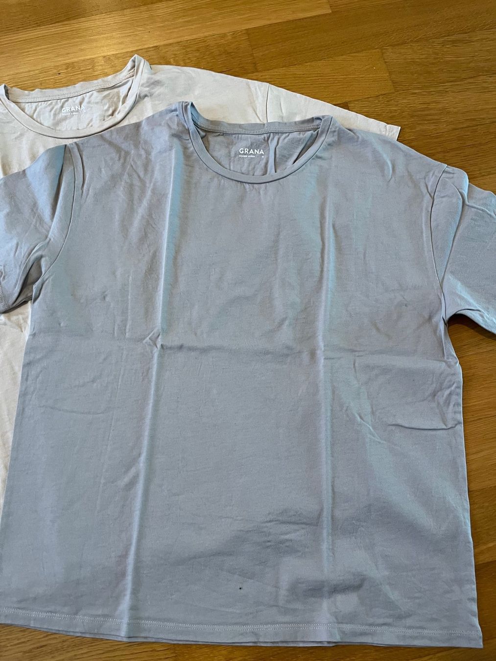 T-shirt: GRANA T-Shirts x3 – Usato da Luzern venduto da Aleoschli 2