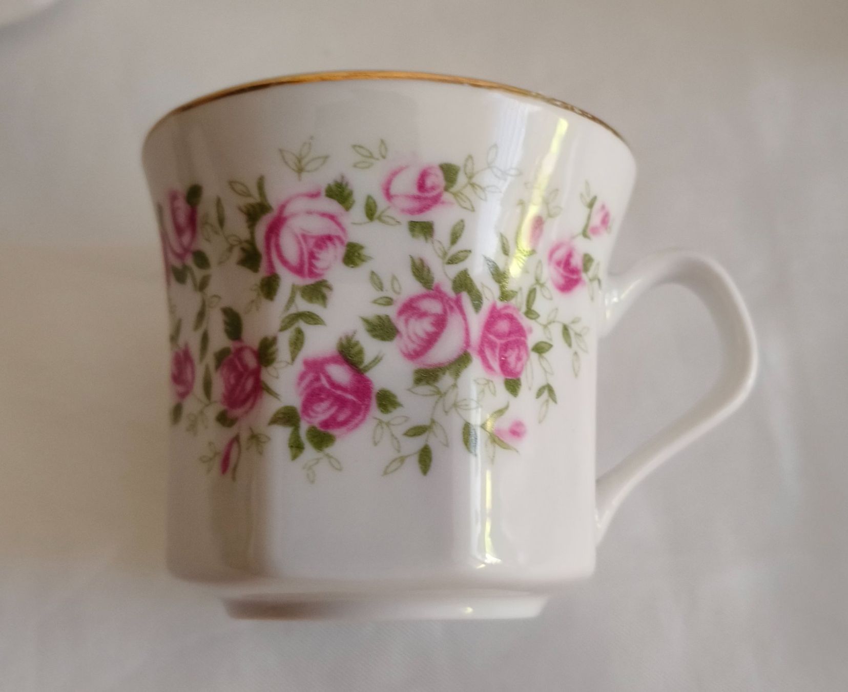 Tassen: 6Tasse – Gebraucht aus Urtenen-Schönbühl von sep_k9jk