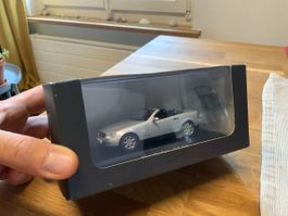 Mercedes-Benz SLK 230 Roadster (1:43) mit Dach – OVP
