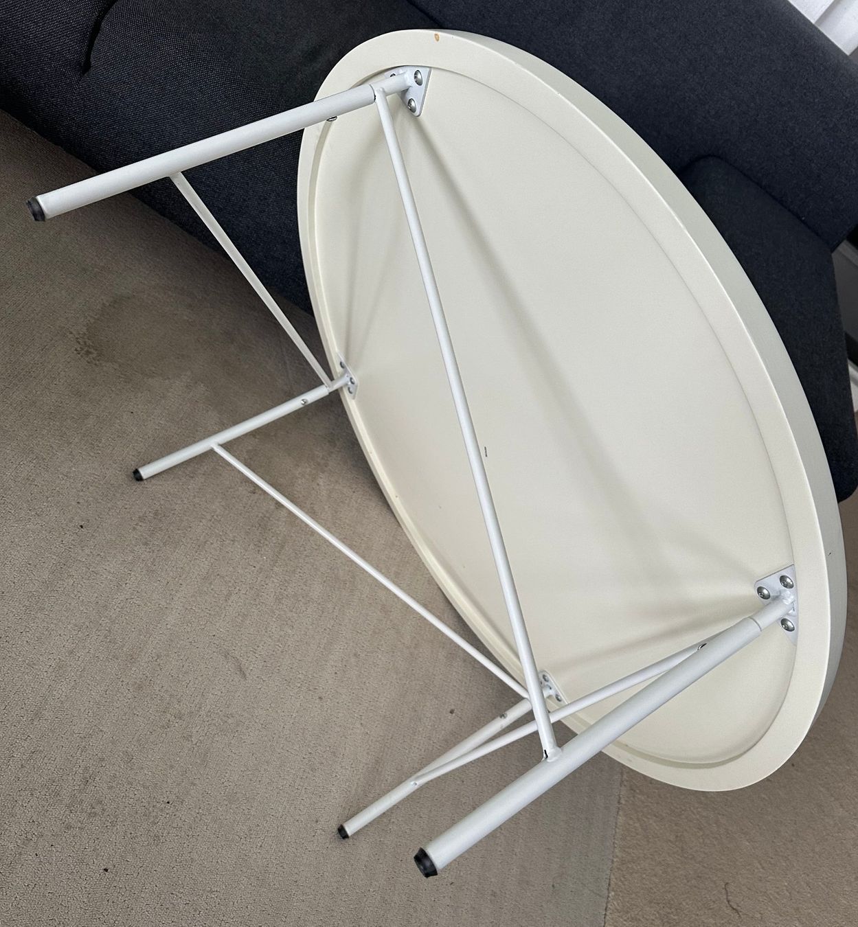 Tavoli: Coffee Table / Beistelltisch NEU – Nuovo e nell'imballaggio originale da Dachsen venduto da ColdChisel 1