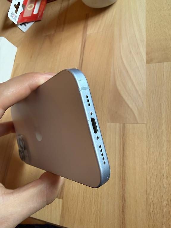 Telefoni cellulari / Smartphones: iphone 15 – Usato da Egnach venduto da Yakupmersin 1