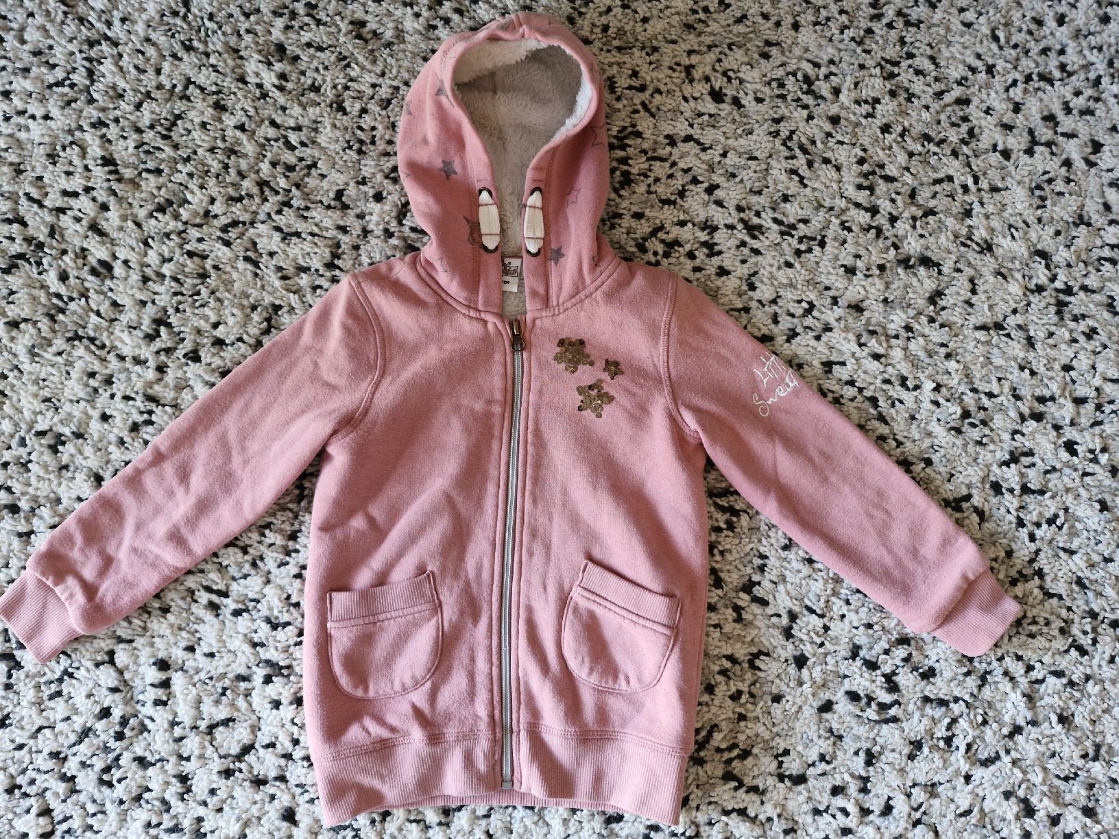 Maglioni & Felpe: Kinder Pullover / Jacke mit Fell Gr. 98 /104 – Usato da Basel venduto da Andrealin