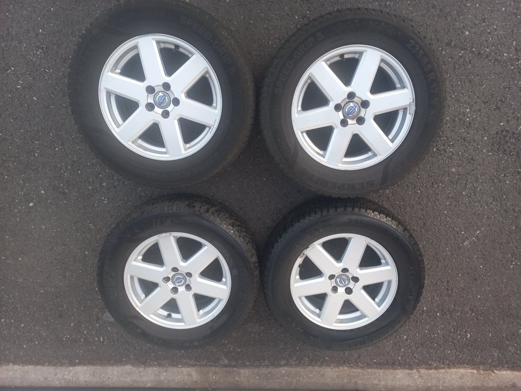 Pneumatici & Ruote complete: Roues d'hiver complètes pour volvo XC90 – Usato da clarens venduto da xapia