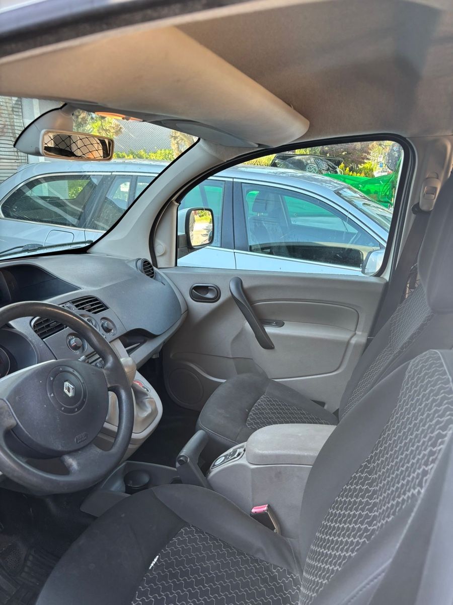 Renault Automobili: Renault Kangoo – Usato da Dübendorf venduto da tay_jcn7 6