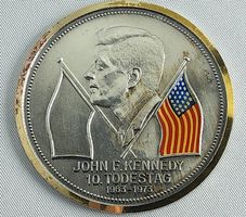 Medaillen-Plakette 10. Todestag JOHN F. KENNEDY 1963-1973