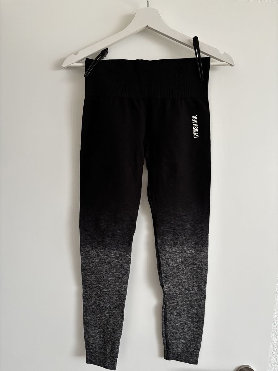 Gymshark Leggings: Gym shark Leggings – Nuovo (secondo la descrizione) da Basel venduto da sop_h98w