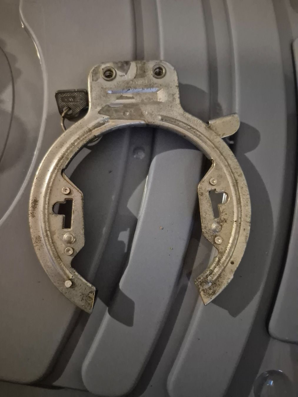 Ciclomotori: Velo oder Mofa Rahmenschloss – Usato da Niederuzwil venduto da nic_f2574 1