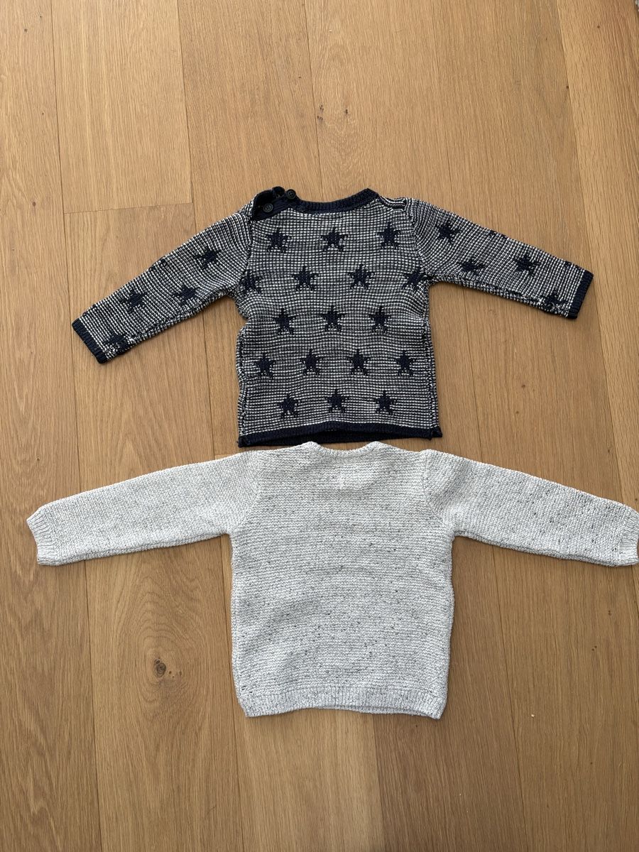Lotti & Set di vestiti: 2 Kinder Pullover Weihnachtsmotiv Grösse 92 – Usato da Gebenstorf venduto da Sandra01031 1
