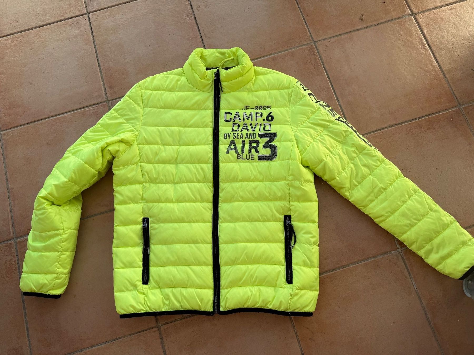 Camp David Giacche: Steppjacke Camp David "Gelb" – Usato da Belp venduto da xenonone