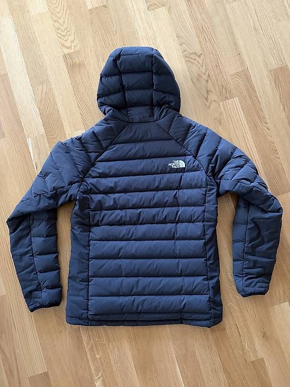 North Face Giacche: The North Face Daunenjacke schwarz – Usato da Gelterkinden venduto da RYB01 1