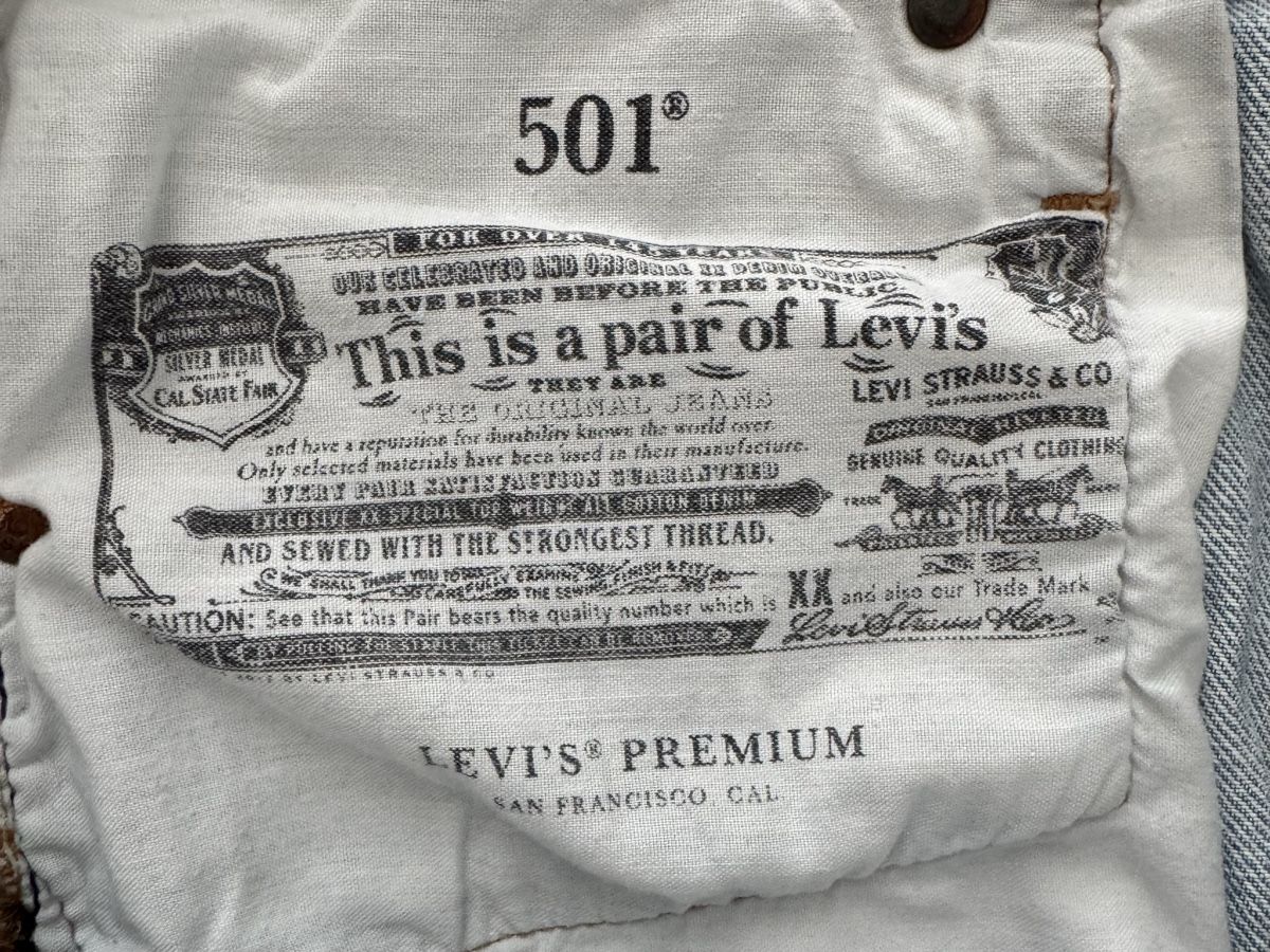 Levi's Pantaloni: Levis 501 Jeans Shorts W29  – Usato da St.Gallen venduto da Isnisodo 1